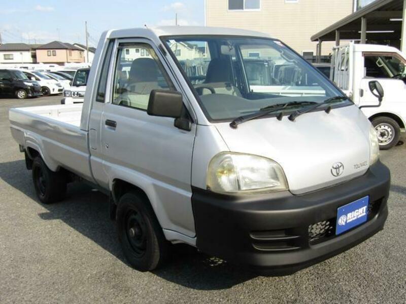 TOWNACE TRUCK