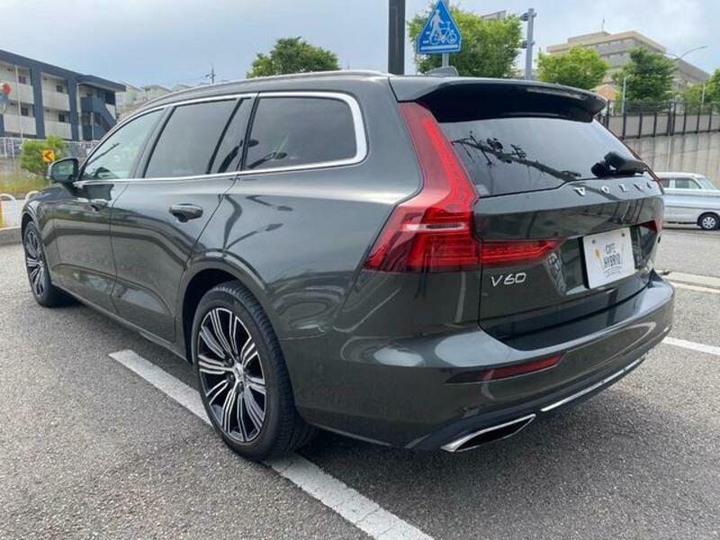 V60