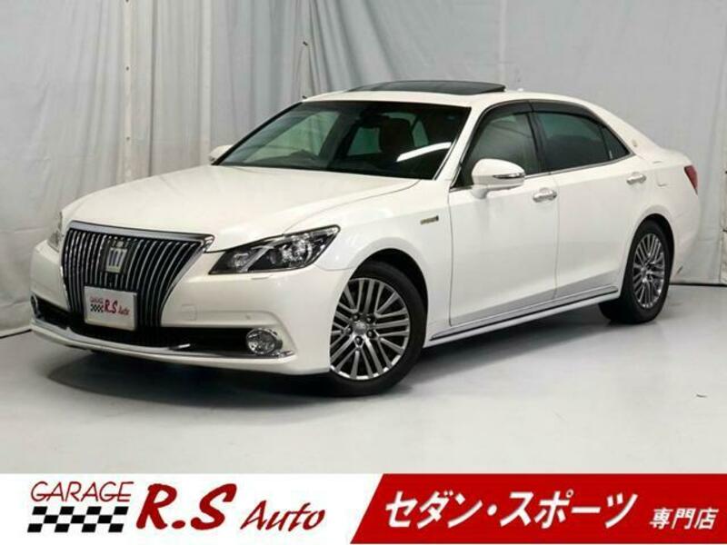 TOYOTA CROWN MAJESTA