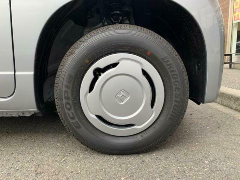 N-VAN