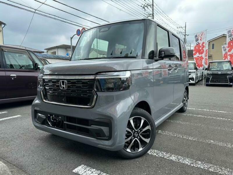 HONDA N BOX CUSTOM