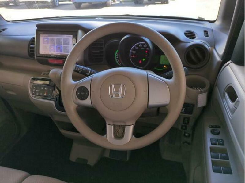 N BOX PLUS