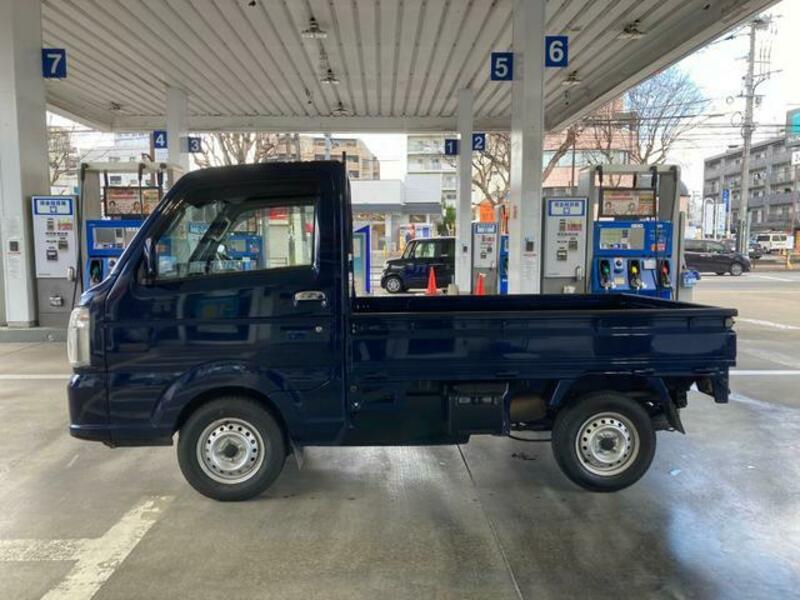 CARRY TRUCK