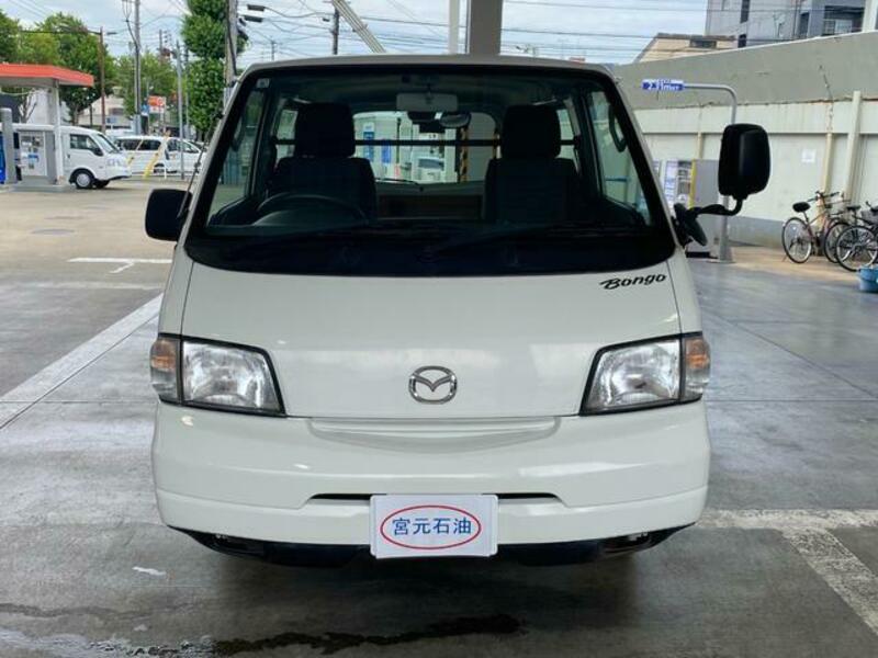 BONGO VAN
