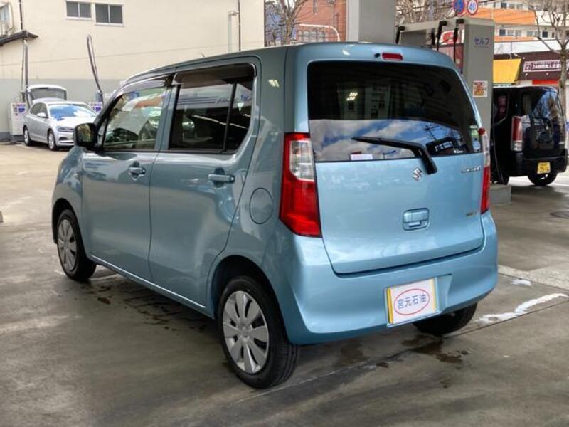 WAGON R
