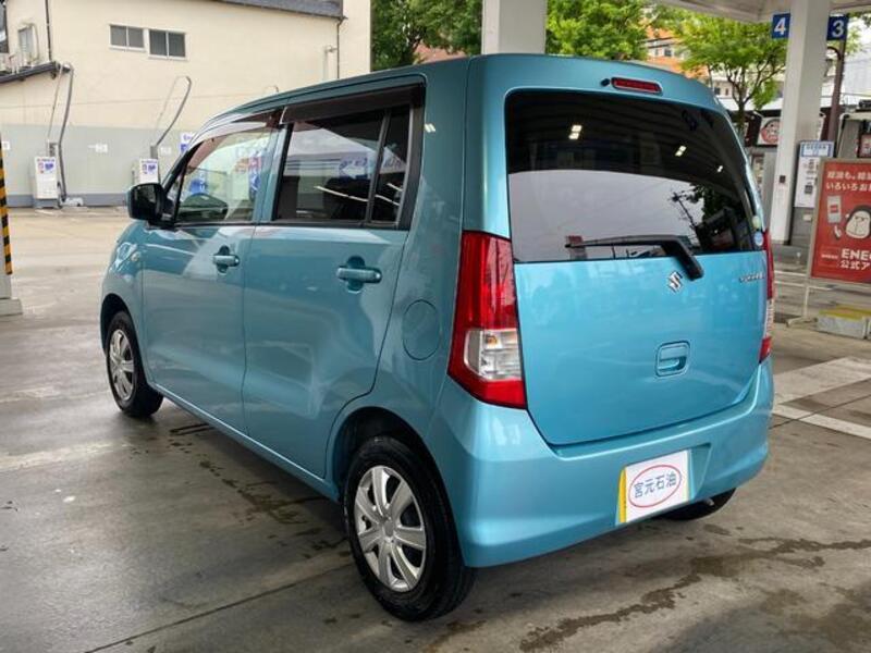 WAGON R