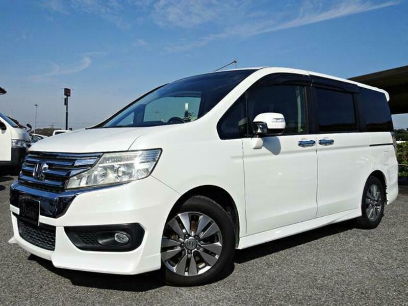 HONDA STEPWAGON SPADA