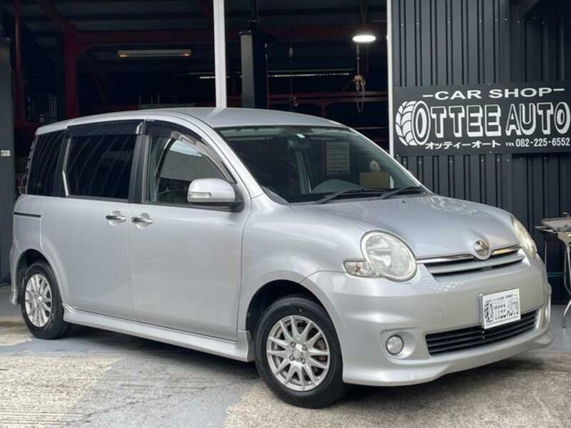 TOYOTA SIENTA