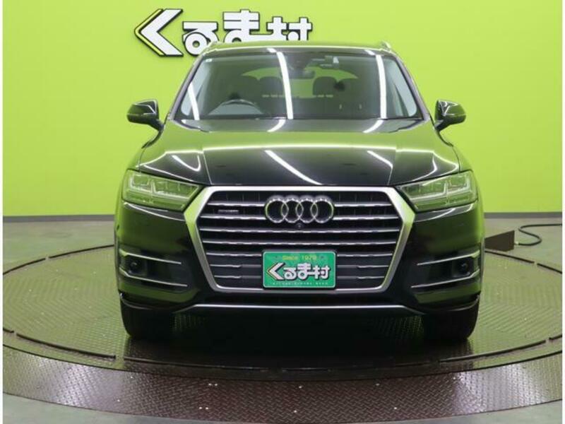 Q7