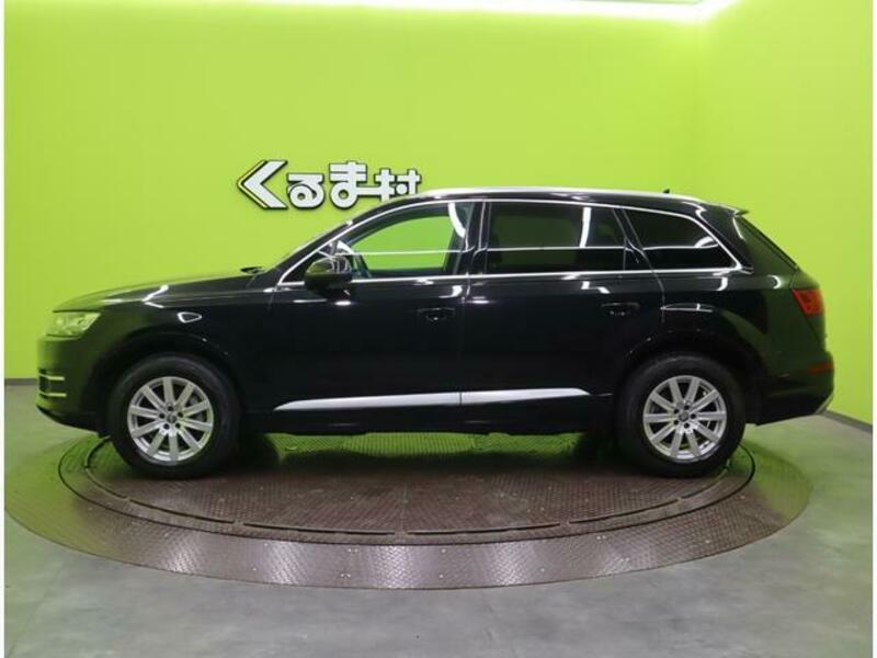Q7