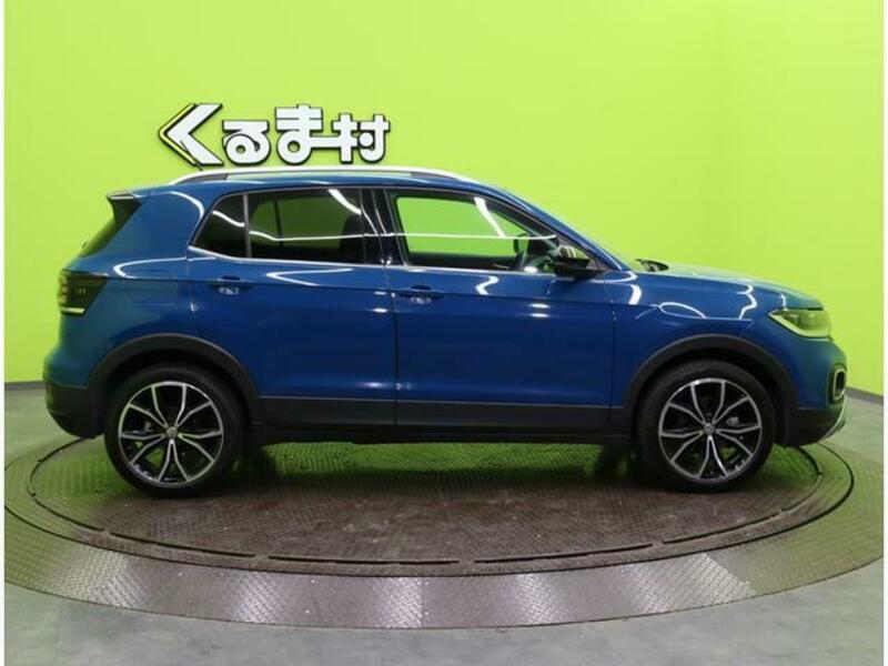 T CROSS