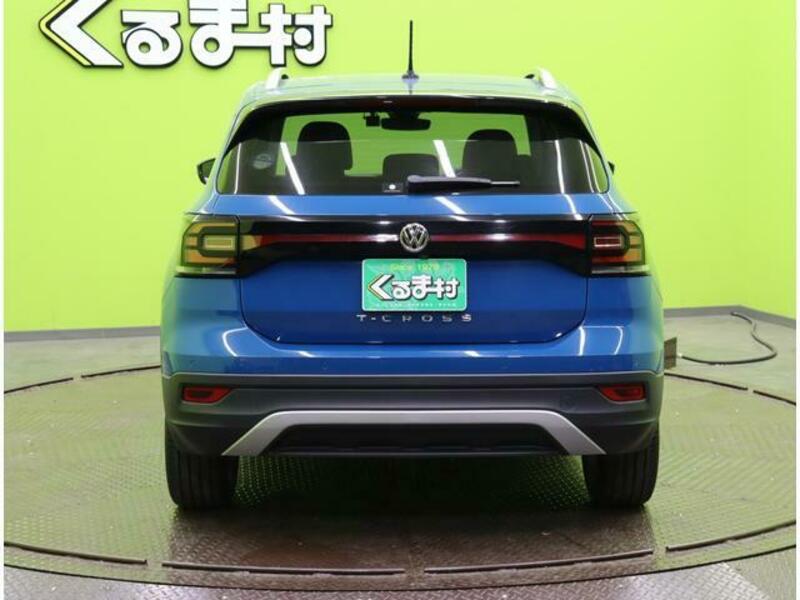 T CROSS