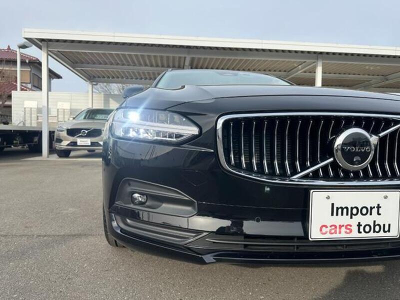 V90