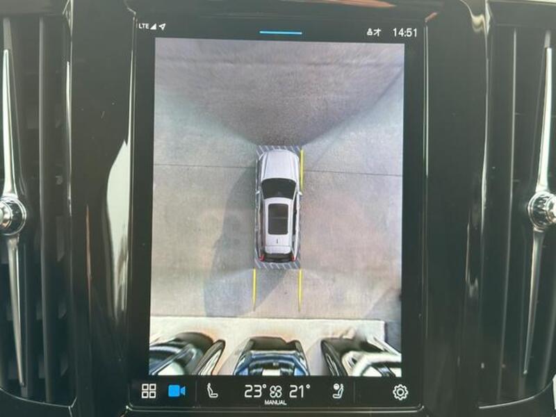 V90