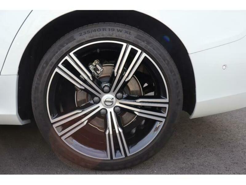 S60