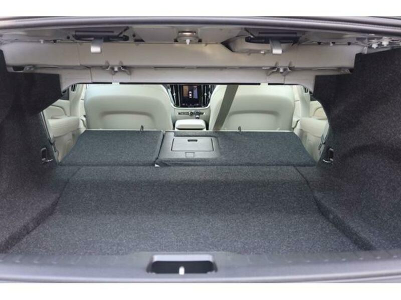 S60