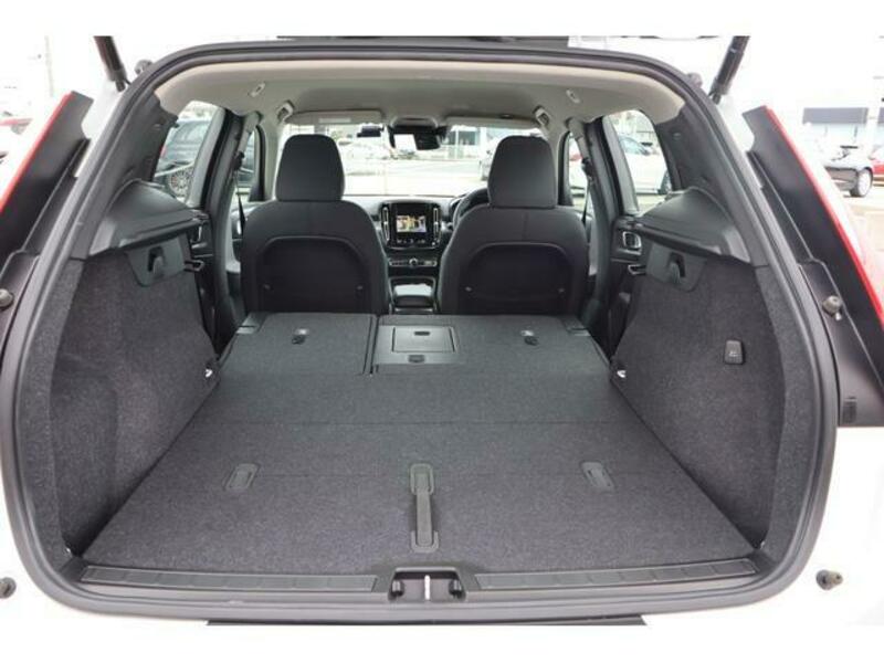 XC40