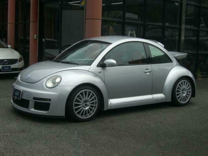 VOLKSWAGEN NEW BEETLE