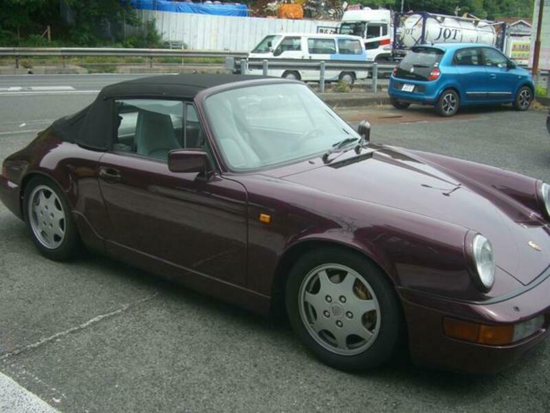 911