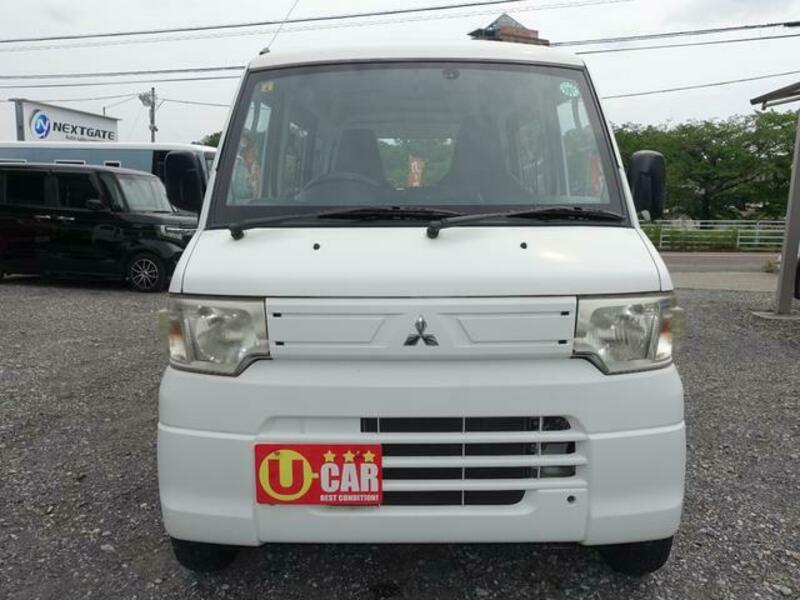 MINICAB VAN