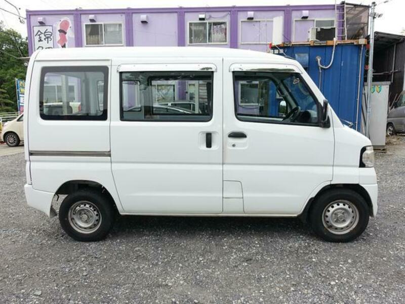 MINICAB VAN