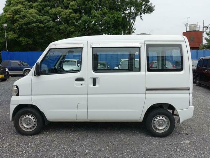 MINICAB VAN