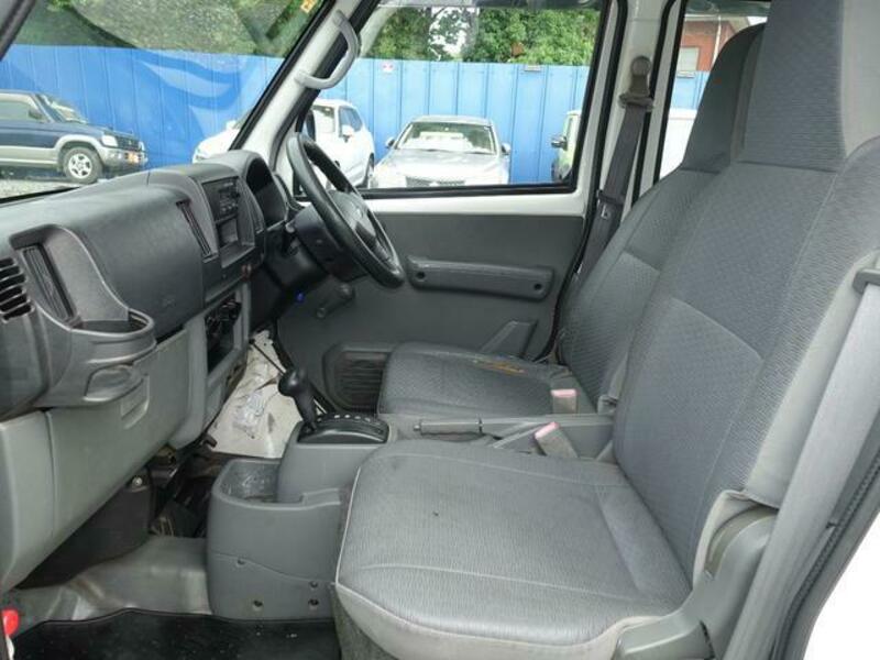 MINICAB VAN