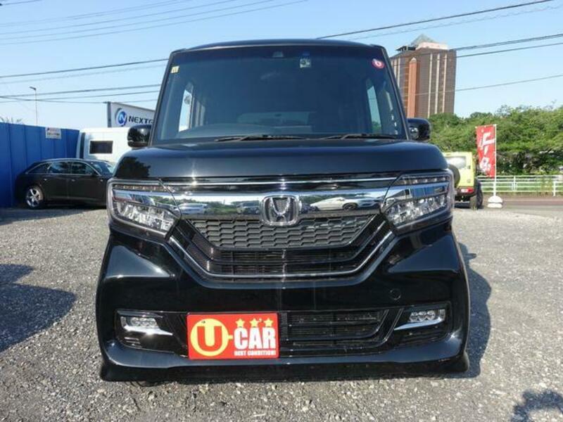 N BOX CUSTOM