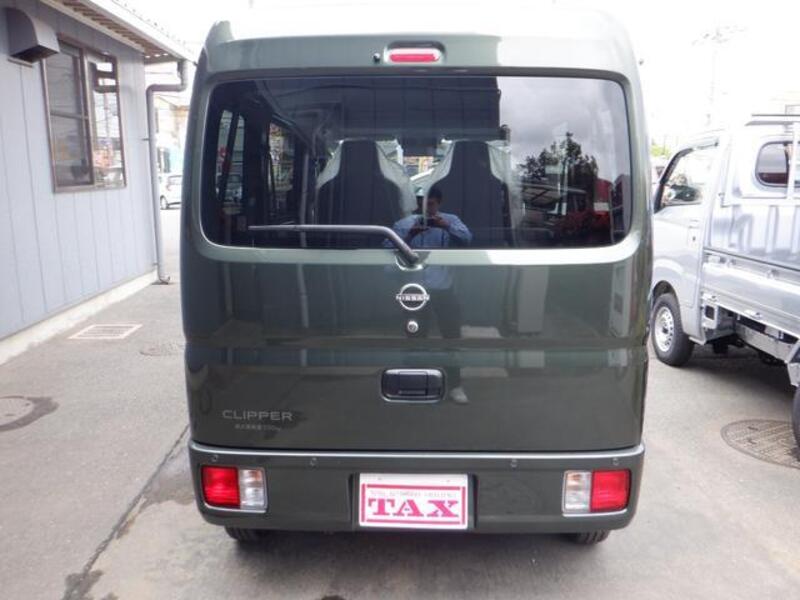 CLIPPER VAN