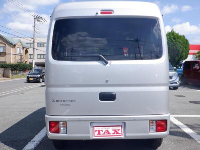 MINICAB VAN