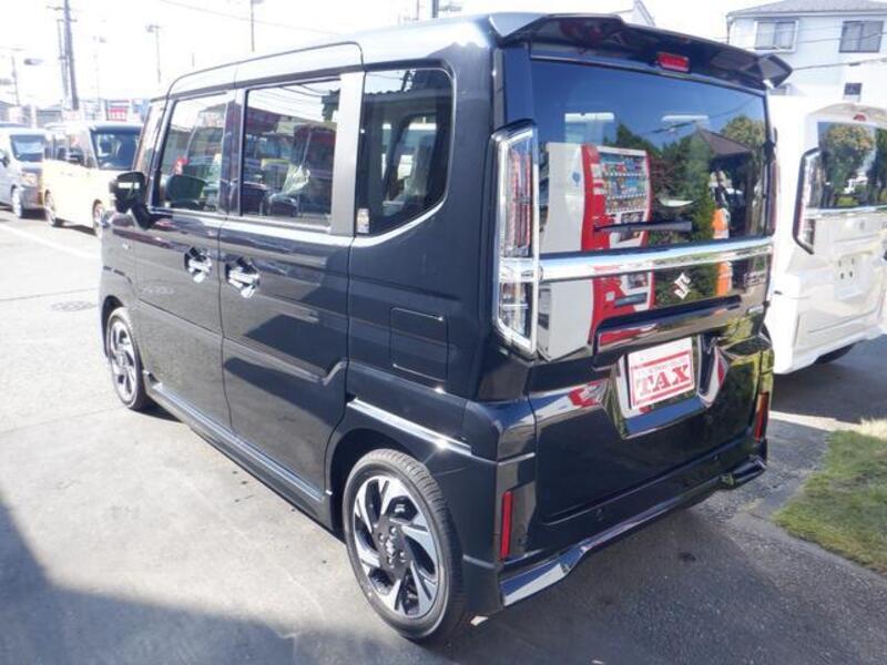 SPACIA CUSTOM