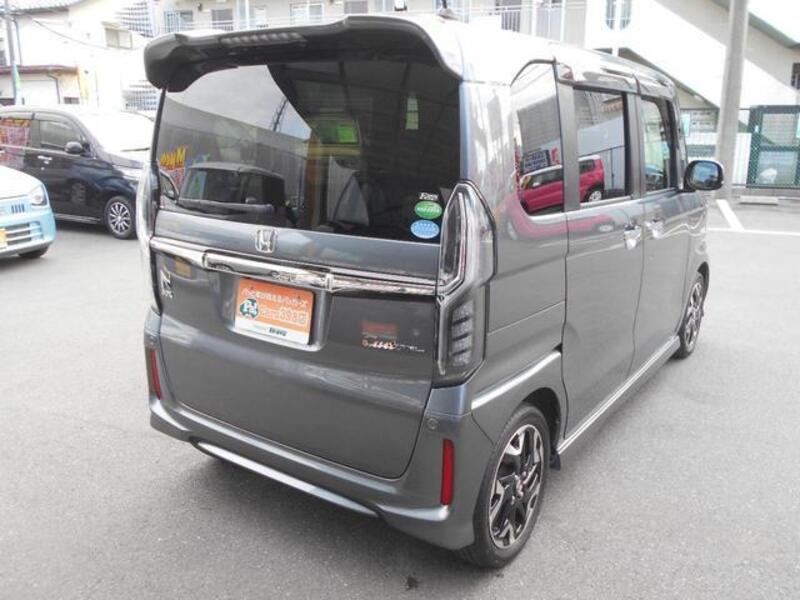 N BOX CUSTOM