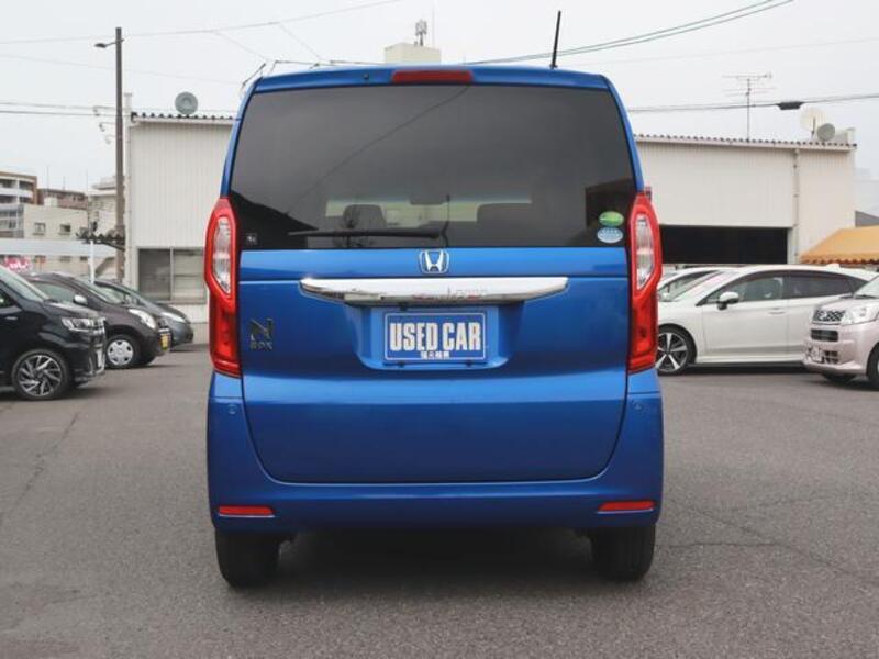 N BOX