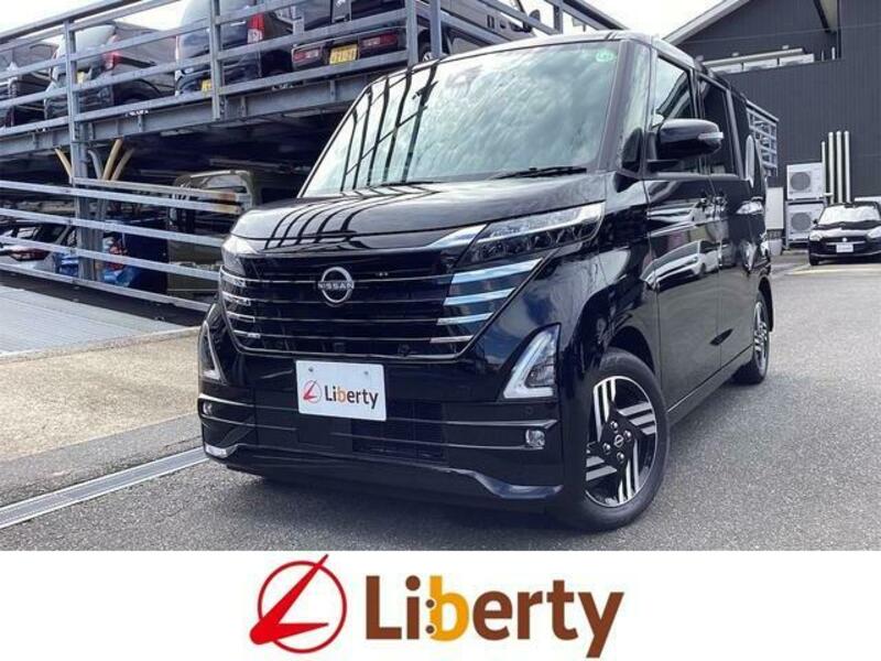 NISSAN ROOX