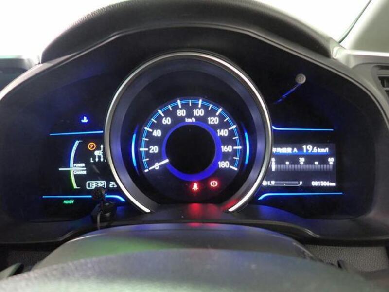 FIT HYBRID