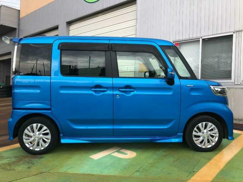 SPACIA CUSTOM