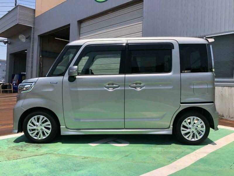 SPACIA CUSTOM