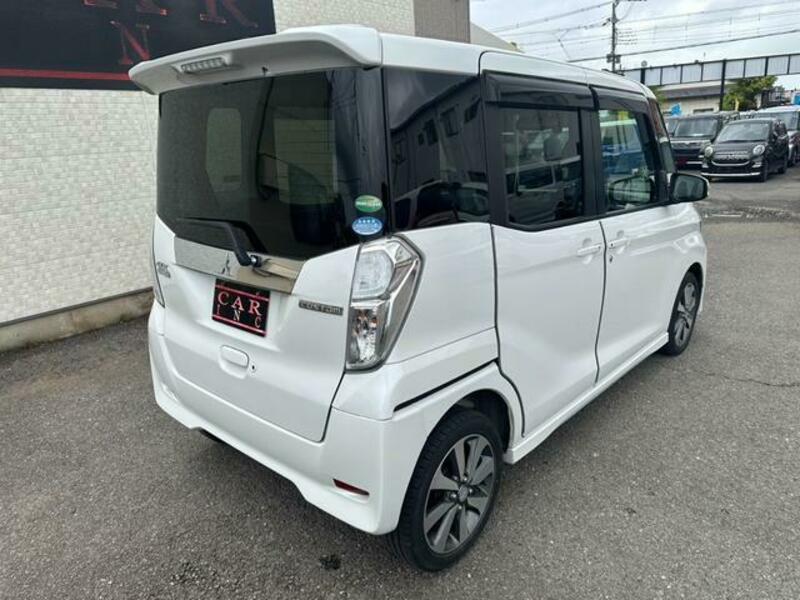 EK SPACE CUSTOM