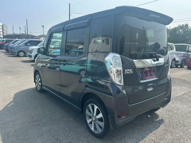 EK SPACE CUSTOM