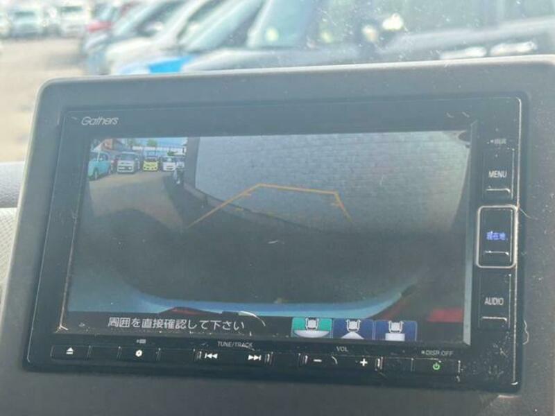 N BOX