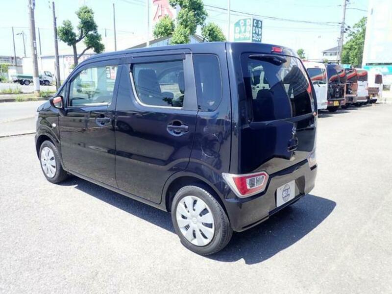 WAGON R
