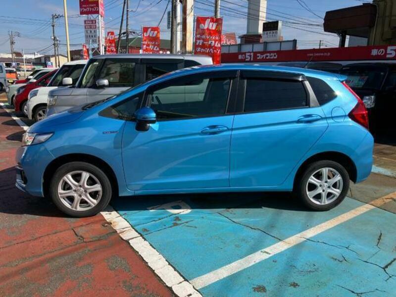 FIT HYBRID