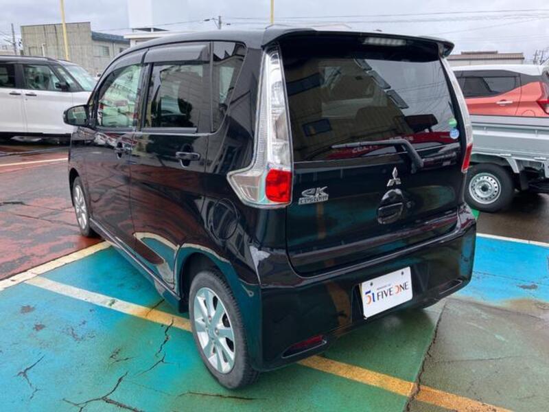 EK CUSTOM