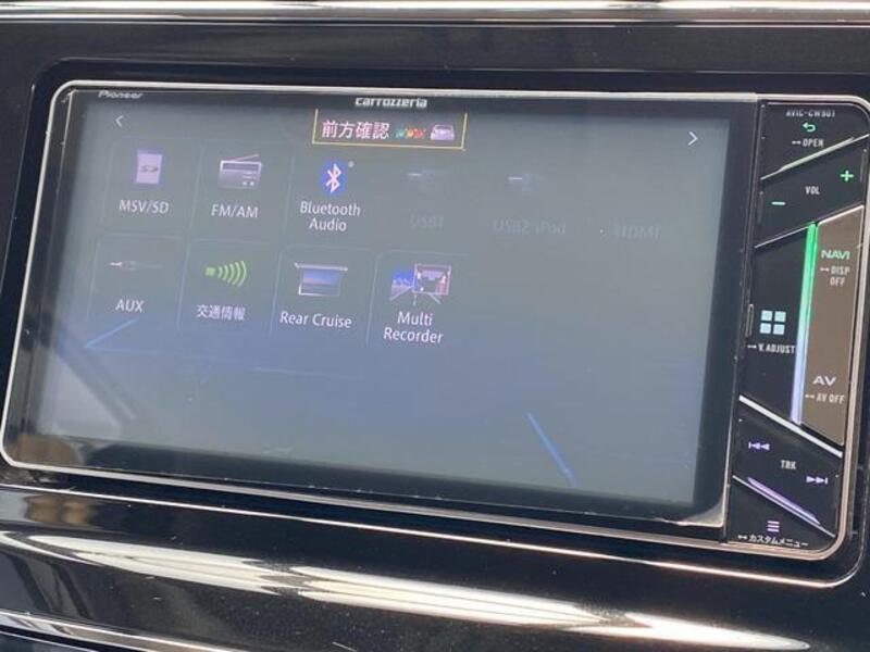 PRIUS ALPHA