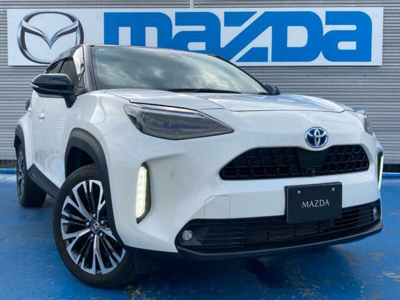 YARIS CROSS
