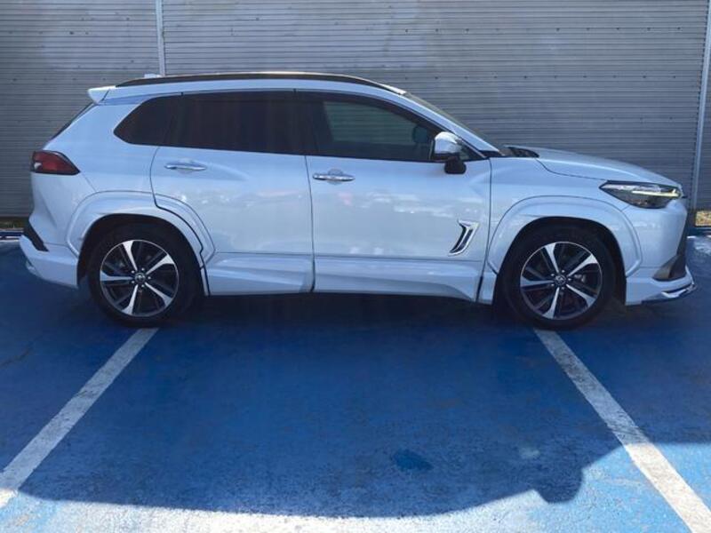 COROLLA CROSS