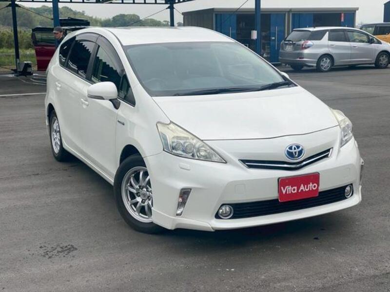 PRIUS ALPHA