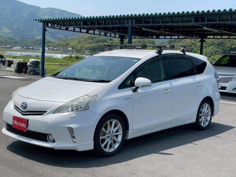 PRIUS ALPHA