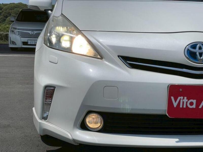 PRIUS ALPHA