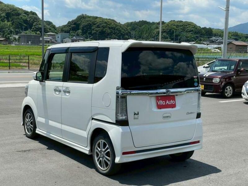 N BOX CUSTOM